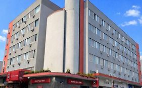 OYO Antico Plaza Hotel